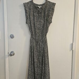 Croft & Barrow Black and white polka dot dress (large)